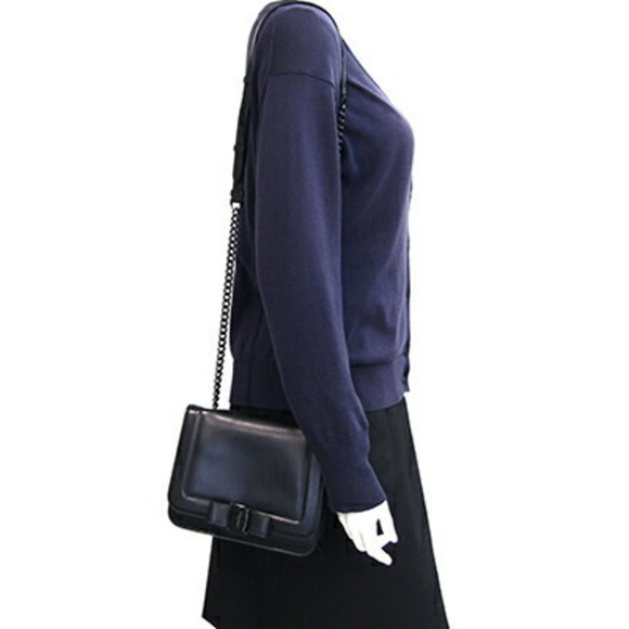 Salvatore Ferragamo Vara 21 Shoulder Bag G877 Black Leather Chain Ribbon Cros... - Picture 10 of 10